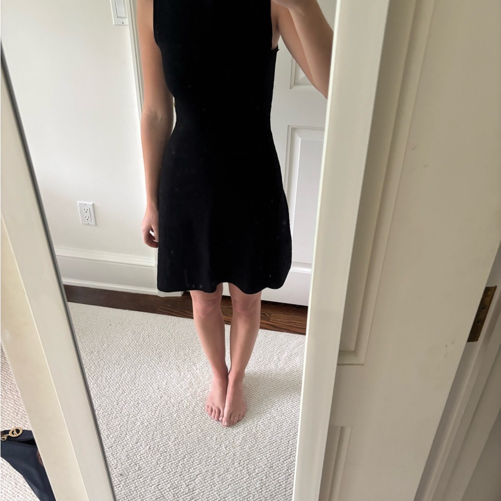 Elegant Black Sleeveless Dress